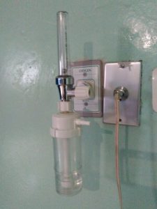 Flowmeter With Humidifier Ohmeda Conector